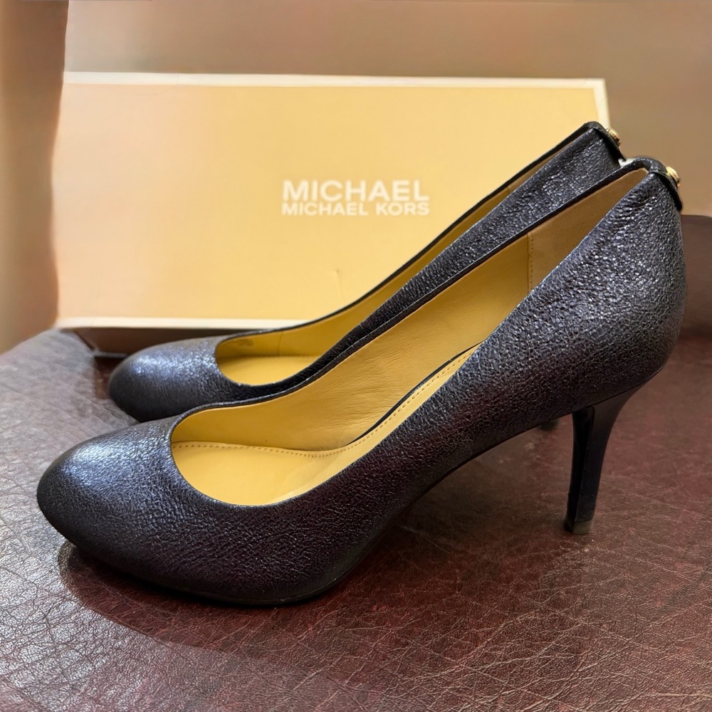 MK Flex Pump in Navy Sparkle Metallic—Size 9M
